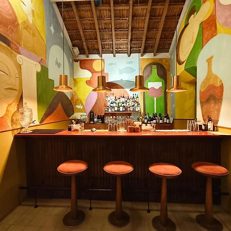 Отель The Project Cafe Aldona Экстерьер фото